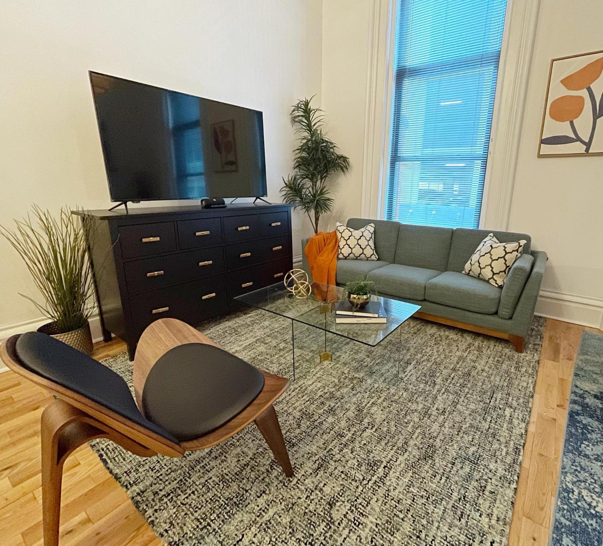New Haven Stays Quarto foto